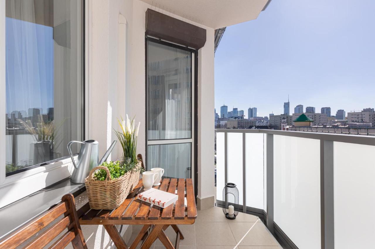 Stylowy Apartament Z Pieknym Widokiem Na Miasto Varšava Exteriér fotografie